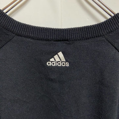 古着 used　adidas アディダス　Vネックニットベスト　セーター　ワンポイントロゴ刺繍　黒　ブラック　Lサイズ