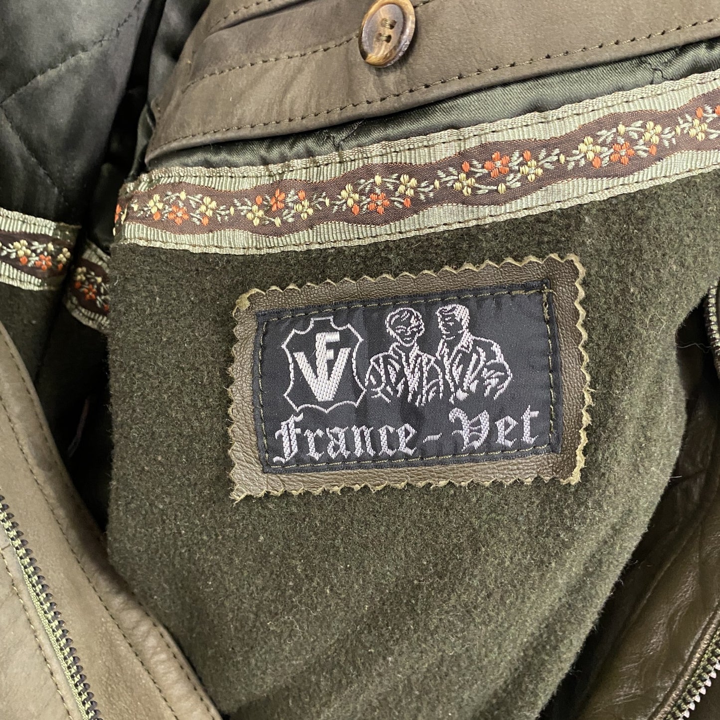 ～90s　France Vet　フランスヴェット　レザーカーコート　中綿入り　ユーロヴィンテージ　カーキ　