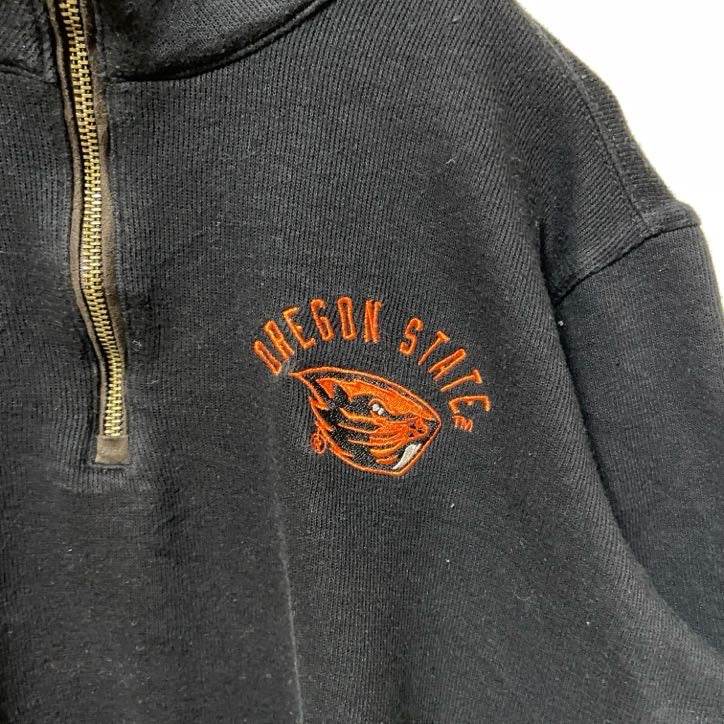 古着 used　Champion チャンピオン　長袖ハーフジップスウェット　カレッジトレーナ　ワンポイント刺繍　Mサイズ