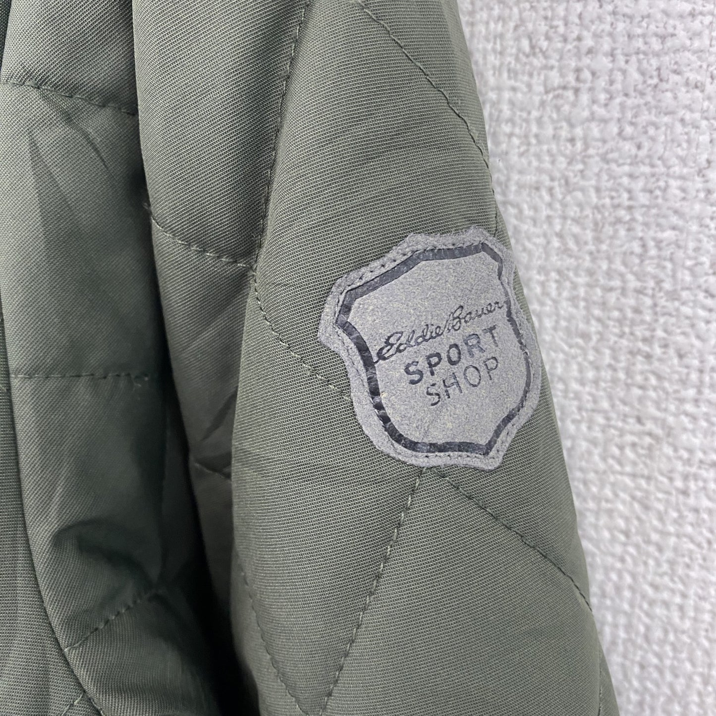 Eddie Bauer　エディーバウアー　キルティングジャケット　カーキグリーン　Mサイズ　