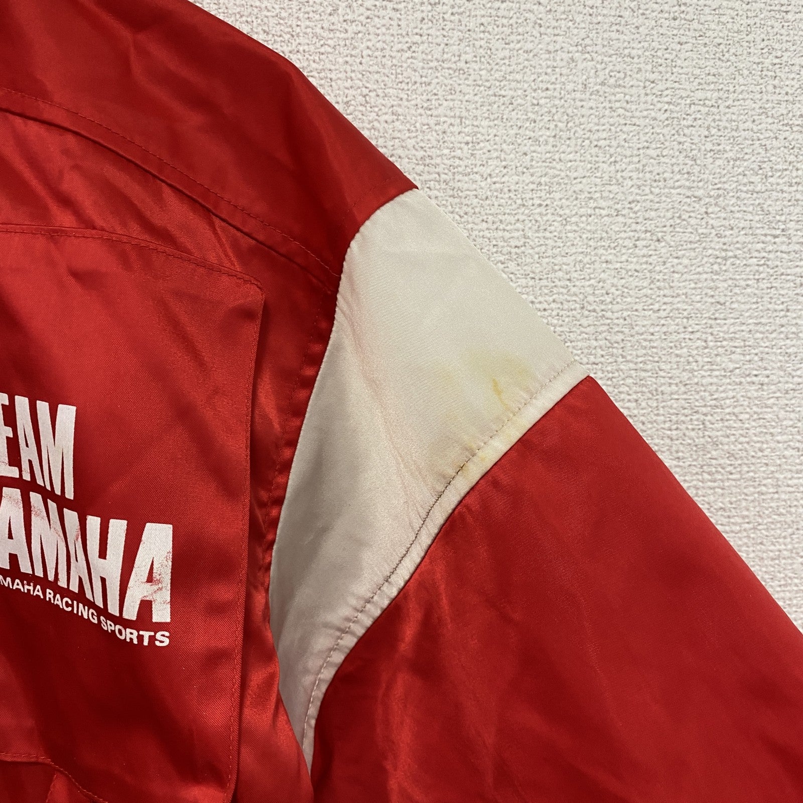 YAMAHA　ヤマハ発動機　ナイロンレーシングジャケット　赤　レッド　Lサイズ