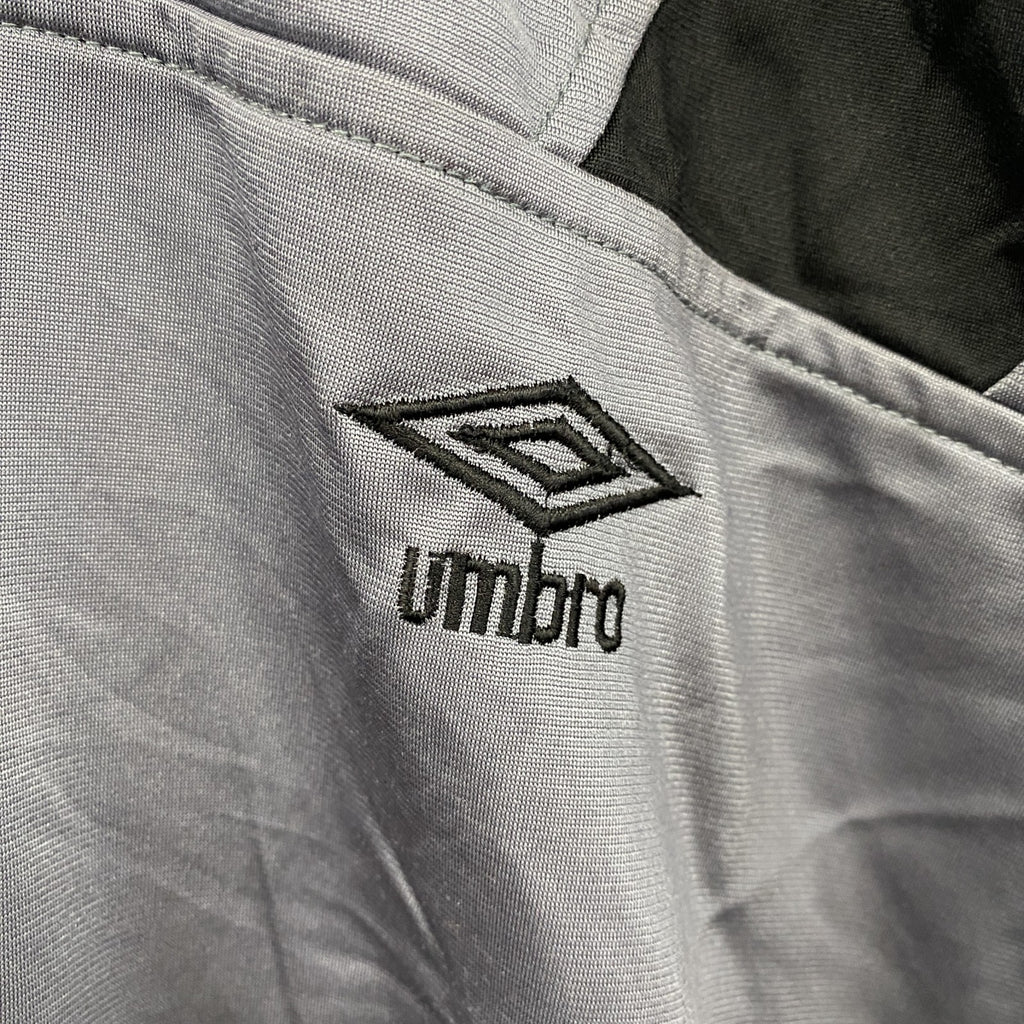 90s～　umbro　アンブロ　トラックジャケット/ジャージ　ヴィンテージ　灰色　グレー　2XLサイズ