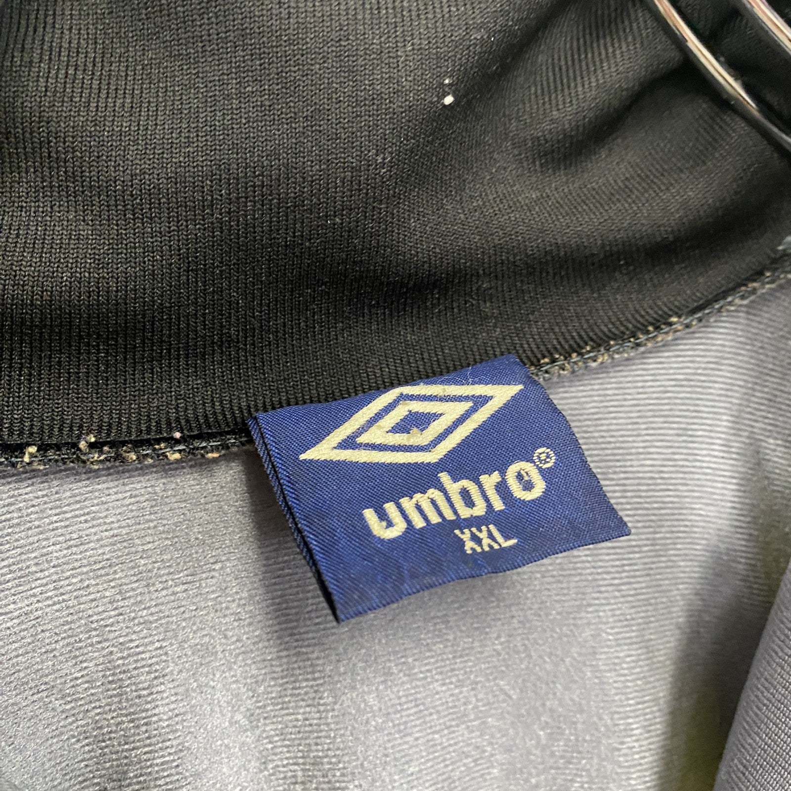 90s～　umbro　アンブロ　トラックジャケット/ジャージ　ヴィンテージ　灰色　グレー　2XLサイズ