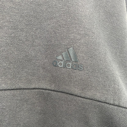 adidas　アディダス　スウェット/トレーナー　黒　ブラック　XLサイズ
