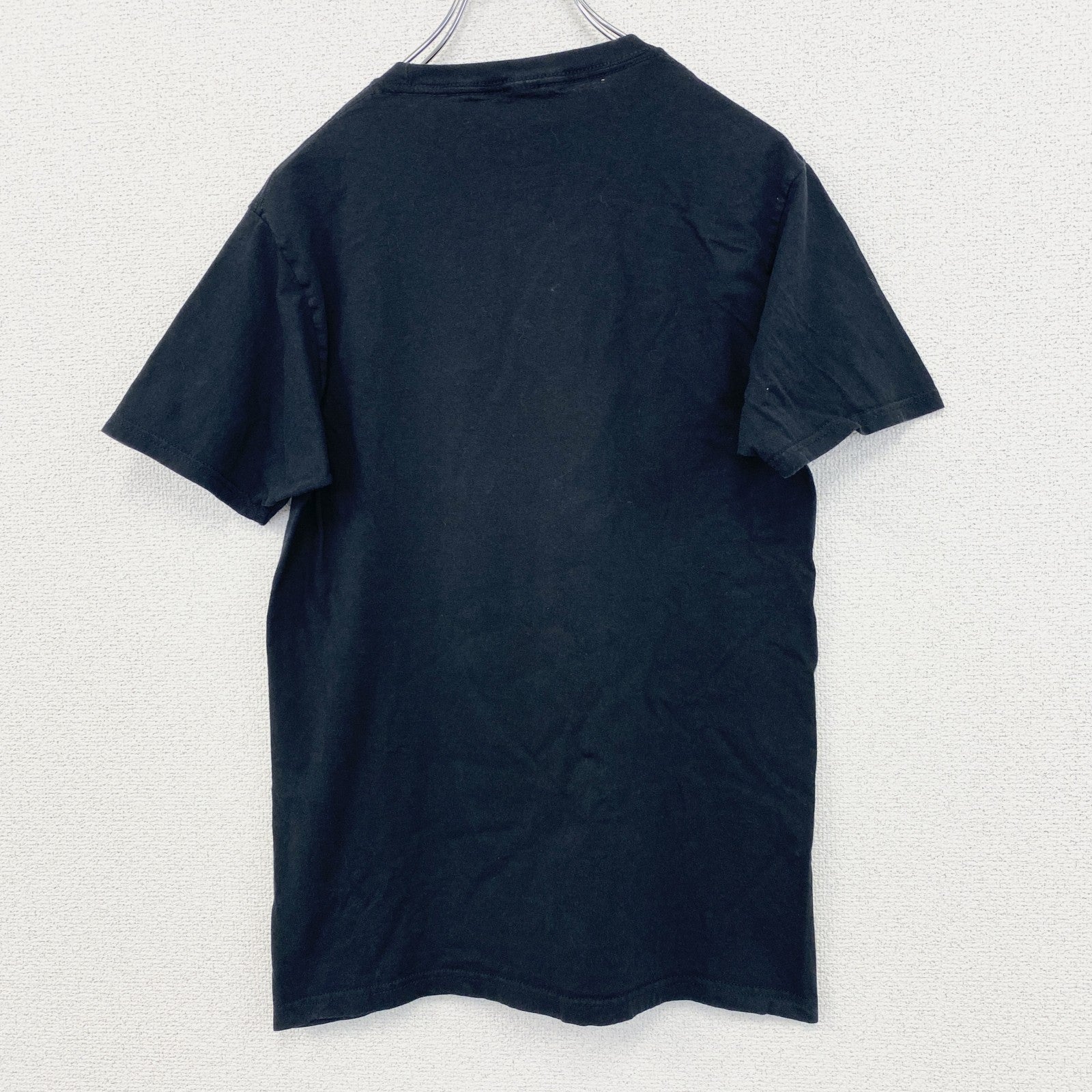 古着 used　NARUTO ナルト　半袖オリジナルアニメプリントTシャツ　うちはイタチ　クルーネック　カジュアル　黒　Sサイズ