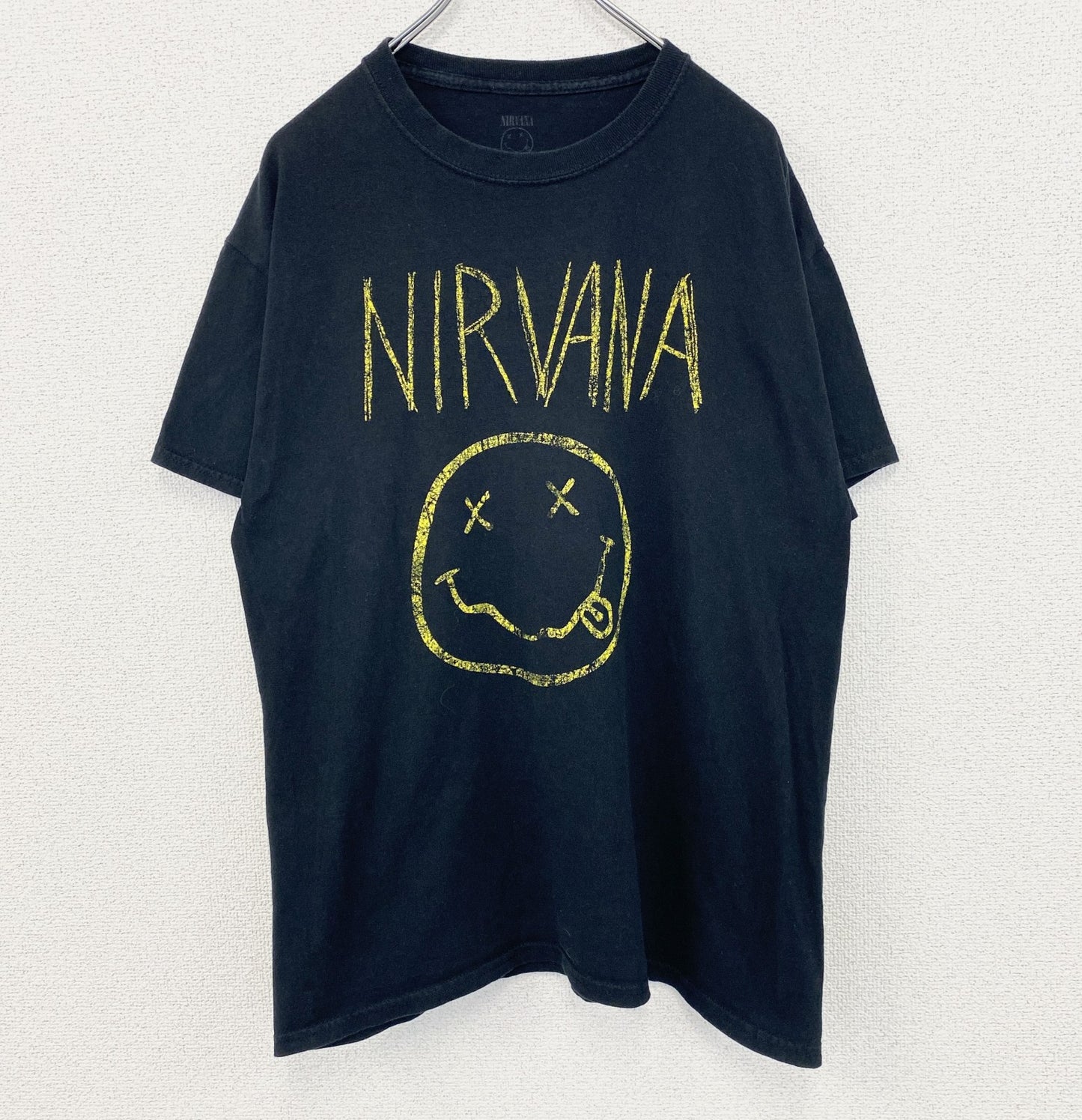 古着 used　Nirvana ニルヴァーナ 　半袖バンドプリントTシャツ　スマイルロゴ　クルーネック　カジュアル　黒　Lサイズ