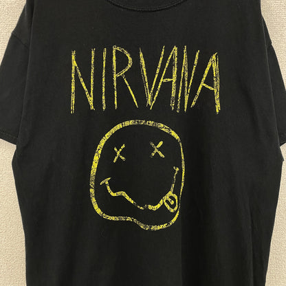 古着 used　Nirvana ニルヴァーナ 　半袖バンドプリントTシャツ　スマイルロゴ　クルーネック　カジュアル　黒　Lサイズ