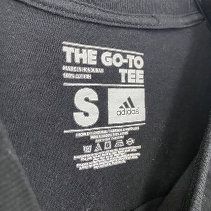 古着 used　adidas アディダス　半袖プリントTシャツ　サッカー　クルーネック　カジュアルデザイン　黒　Mサイズ