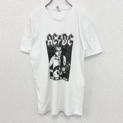 古着 used　NEXT LEVEL ネクスト レベル　半袖バンドプリントTシャツ　AC/DC　クルーネック　白　Sサイズ