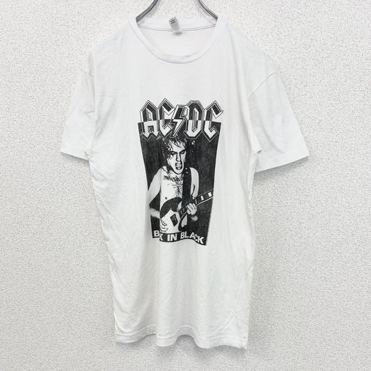 古着 used　NEXT LEVEL ネクスト レベル　半袖バンドプリントTシャツ　AC/DC　クルーネック　白　Sサイズ