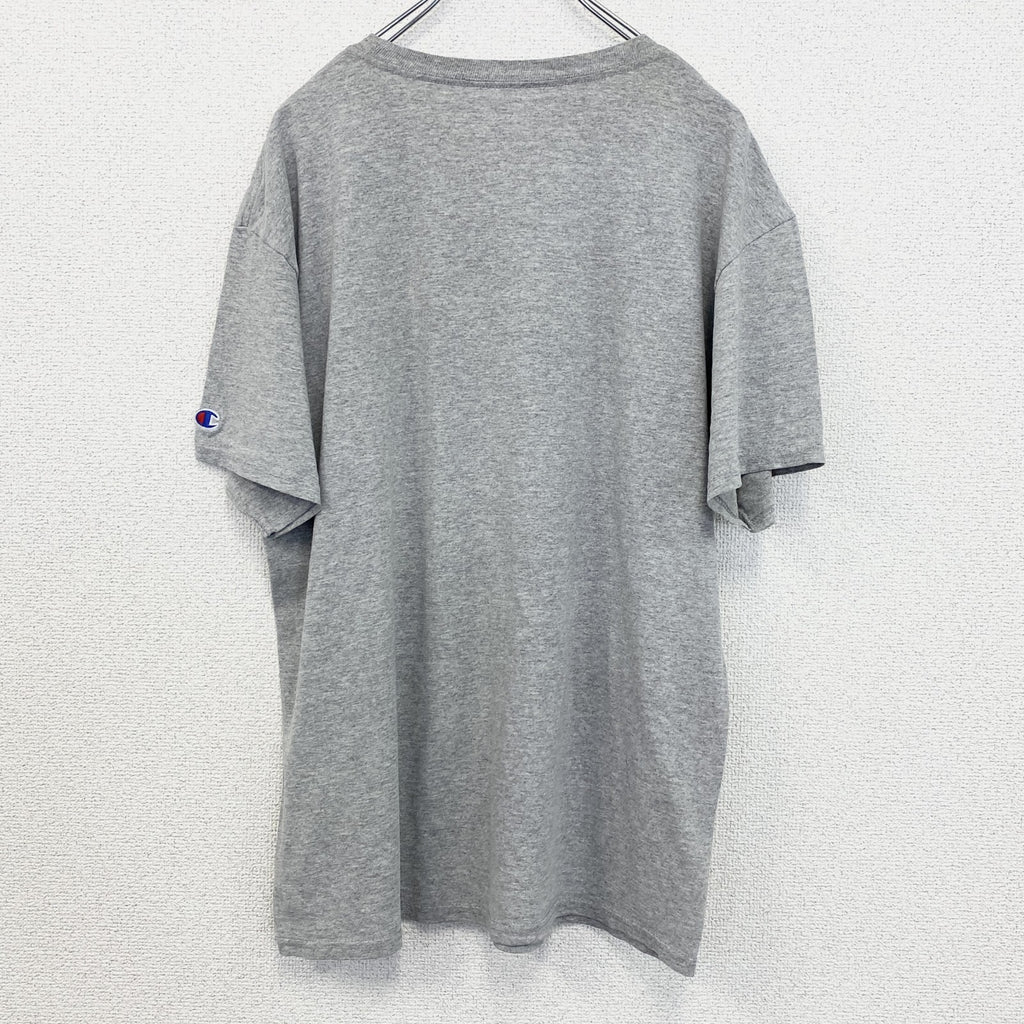 古着 used　chaｍpion チャンピオン　半袖カレッジプリントTシャツ　カトリック大学　グレー　カジュアルデザイン　Lサイズ