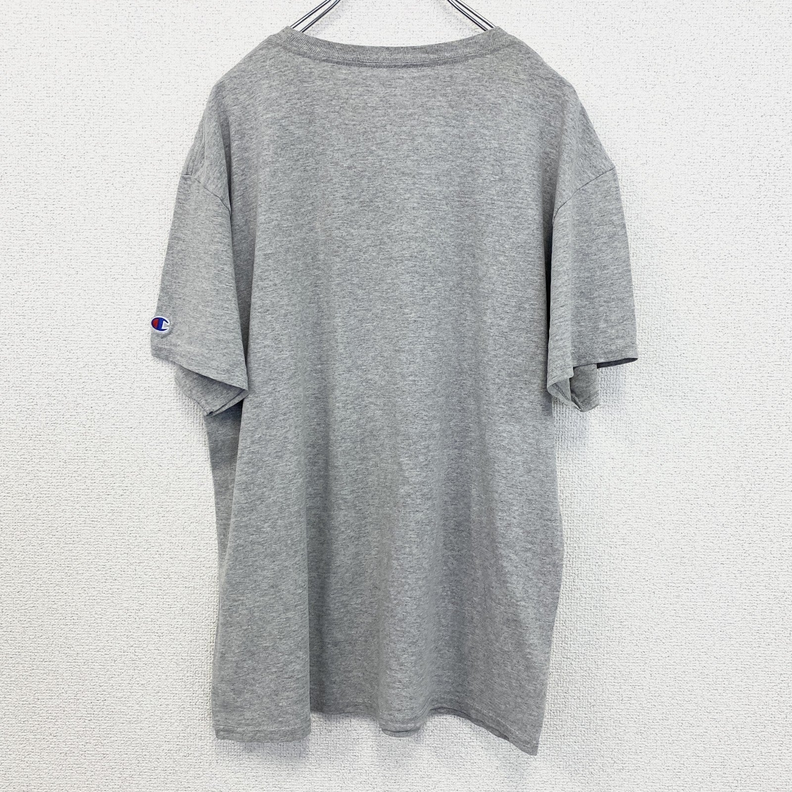 古着 used　chaｍpion チャンピオン　半袖カレッジプリントTシャツ　カトリック大学　グレー　カジュアルデザイン　Lサイズ