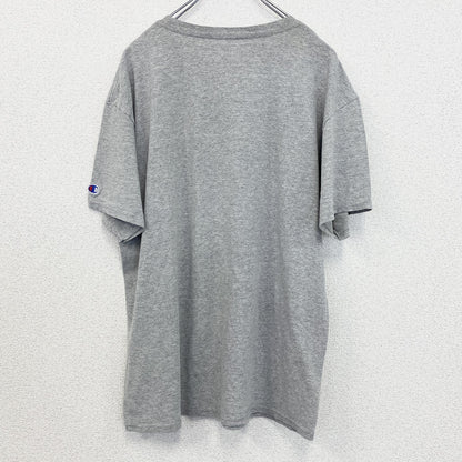 古着 used　chaｍpion チャンピオン　半袖カレッジプリントTシャツ　カトリック大学　グレー　カジュアルデザイン　Lサイズ