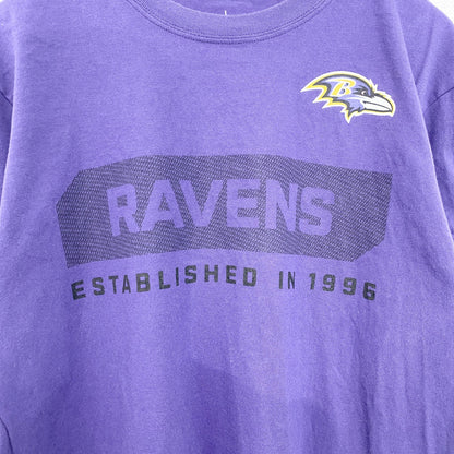 古着 used　NIKE ナイキ　半袖プリントTシャツ　NFL　アメフト　カジュアルデザイン　レトロ　紫　パープル　Sサイズ