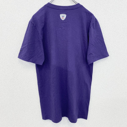 古着 used　NIKE ナイキ　半袖プリントTシャツ　NFL　アメフト　カジュアルデザイン　レトロ　紫　パープル　Sサイズ