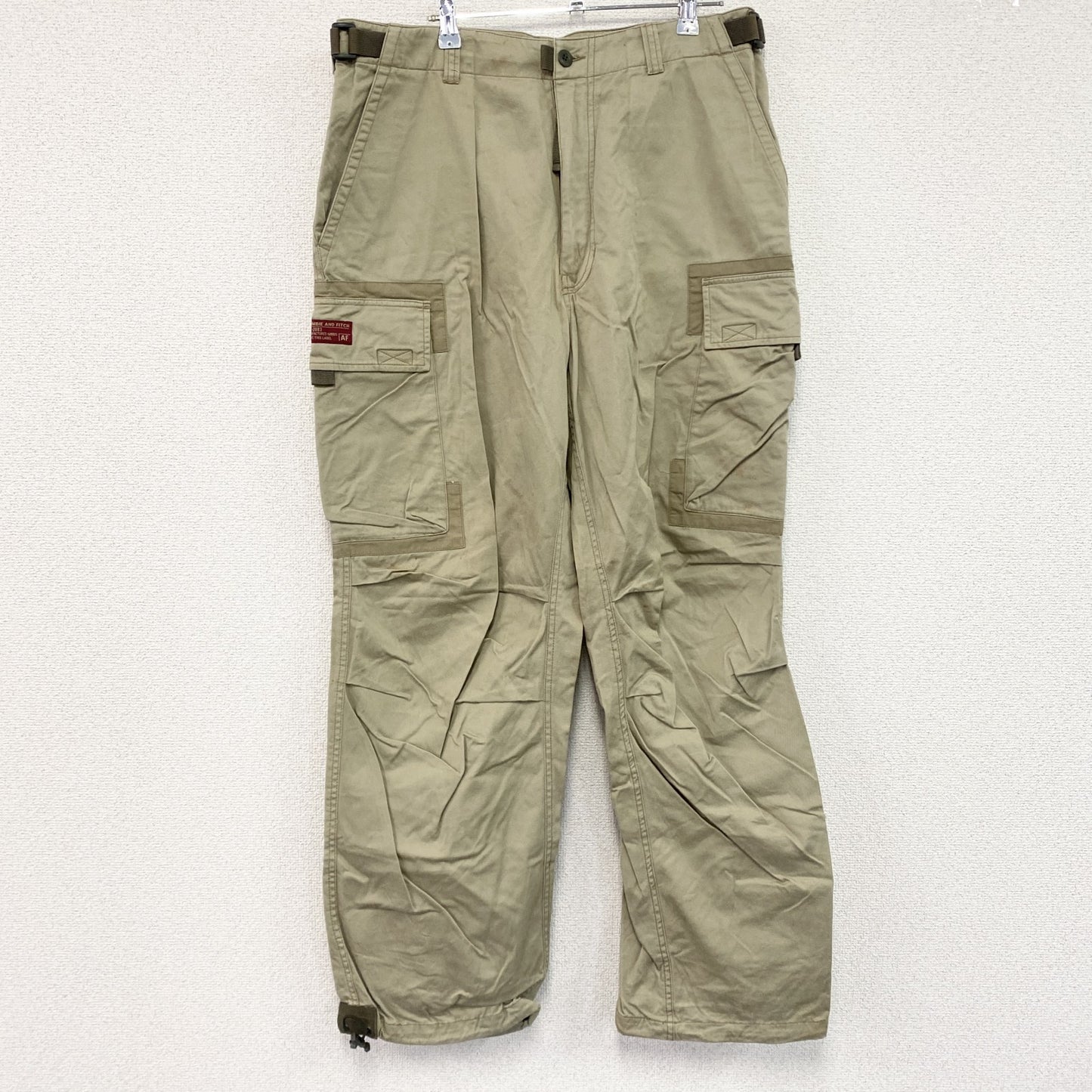 Abercrombie&Fitch　アバクロンビー&フィッッチ　カーゴパンツ　ベージュ　Mサイズ
