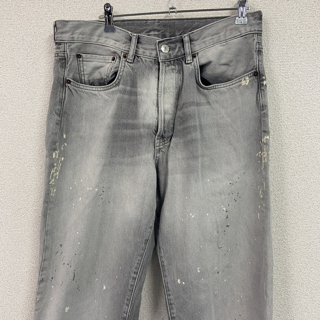 ZARA　ザラ　デニムパンツ/ジーンズ　ペインティングデザイン　ボタン開き　灰色　グレー　W31サイズ