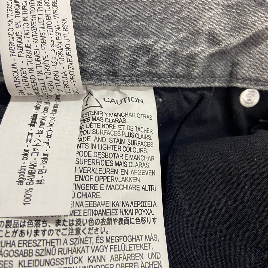 ZARA　ザラ　デニムパンツ/ジーンズ　ペインティングデザイン　ボタン開き　灰色　グレー　W31サイズ
