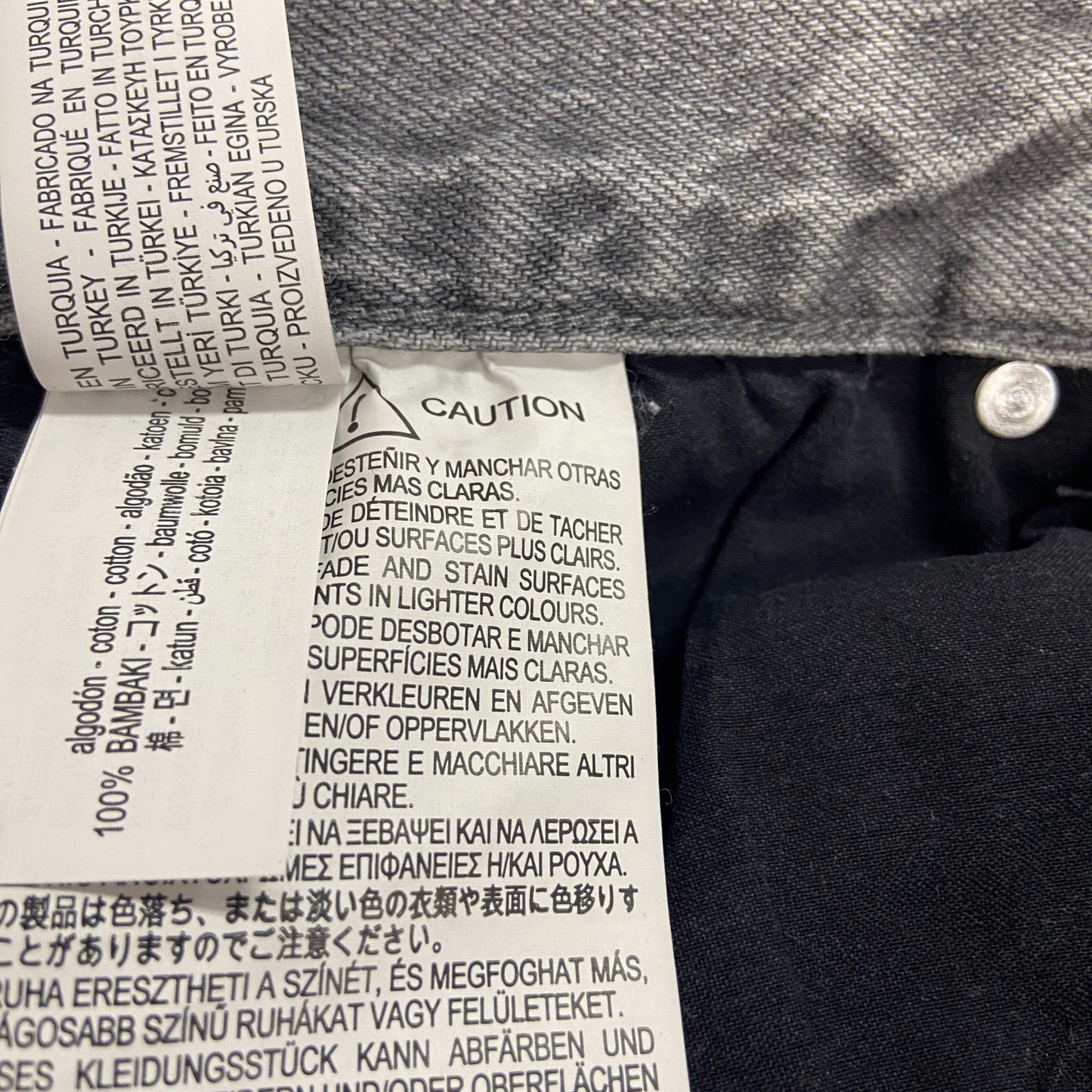 ZARA　ザラ　デニムパンツ/ジーンズ　ペインティングデザイン　ボタン開き　灰色　グレー　W31サイズ