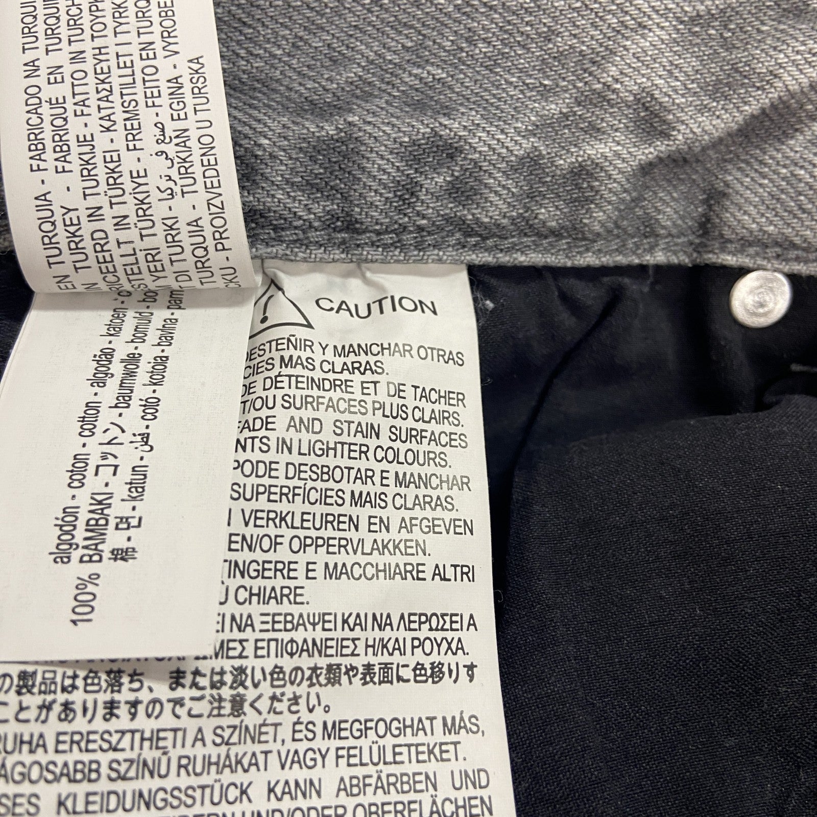 ZARA　ザラ　デニムパンツ/ジーンズ　ペインティングデザイン　ボタン開き　灰色　グレー　W31サイズ