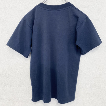 古着 used　FABEC　半袖カラフル刺繍Tシャツ　カナダ製　カジュアルデザイン　レトロ　クルーネック　ネイビー　Lサイズ