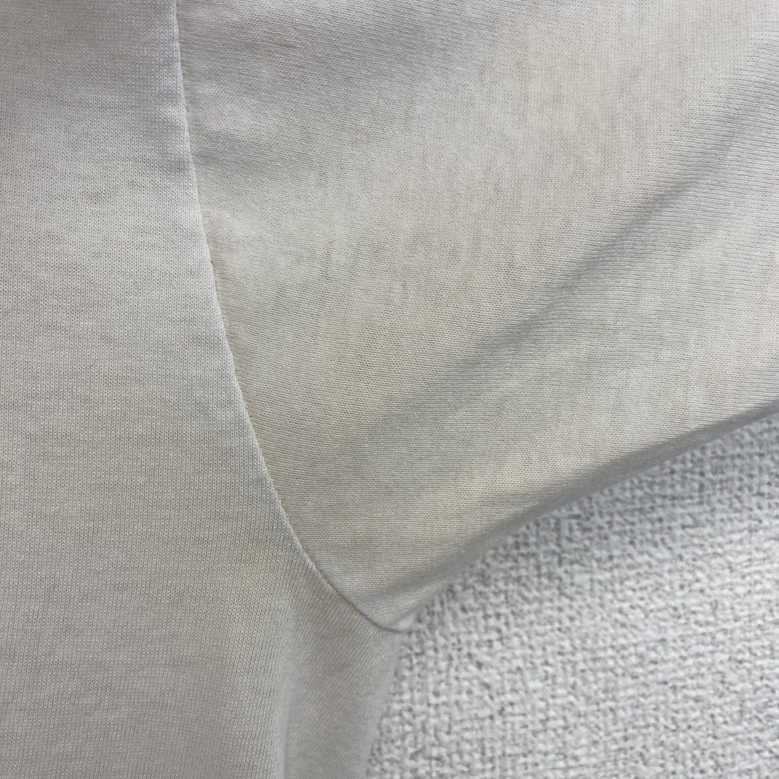 古着 used　FURUIT OF THE LOOM　半袖プリントTシャツ　US製　カジュアル　レトロ　クルーネック　白　Lサイズ