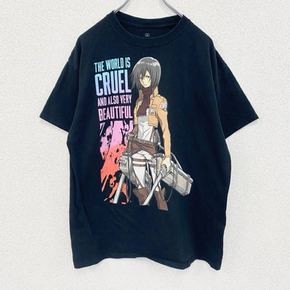 古着 used　半袖アニメプリントTシャツ　ナ進撃の巨人　ミカサ　黒　ブラック　レトロデザイン　クルーネック　Lサイズ