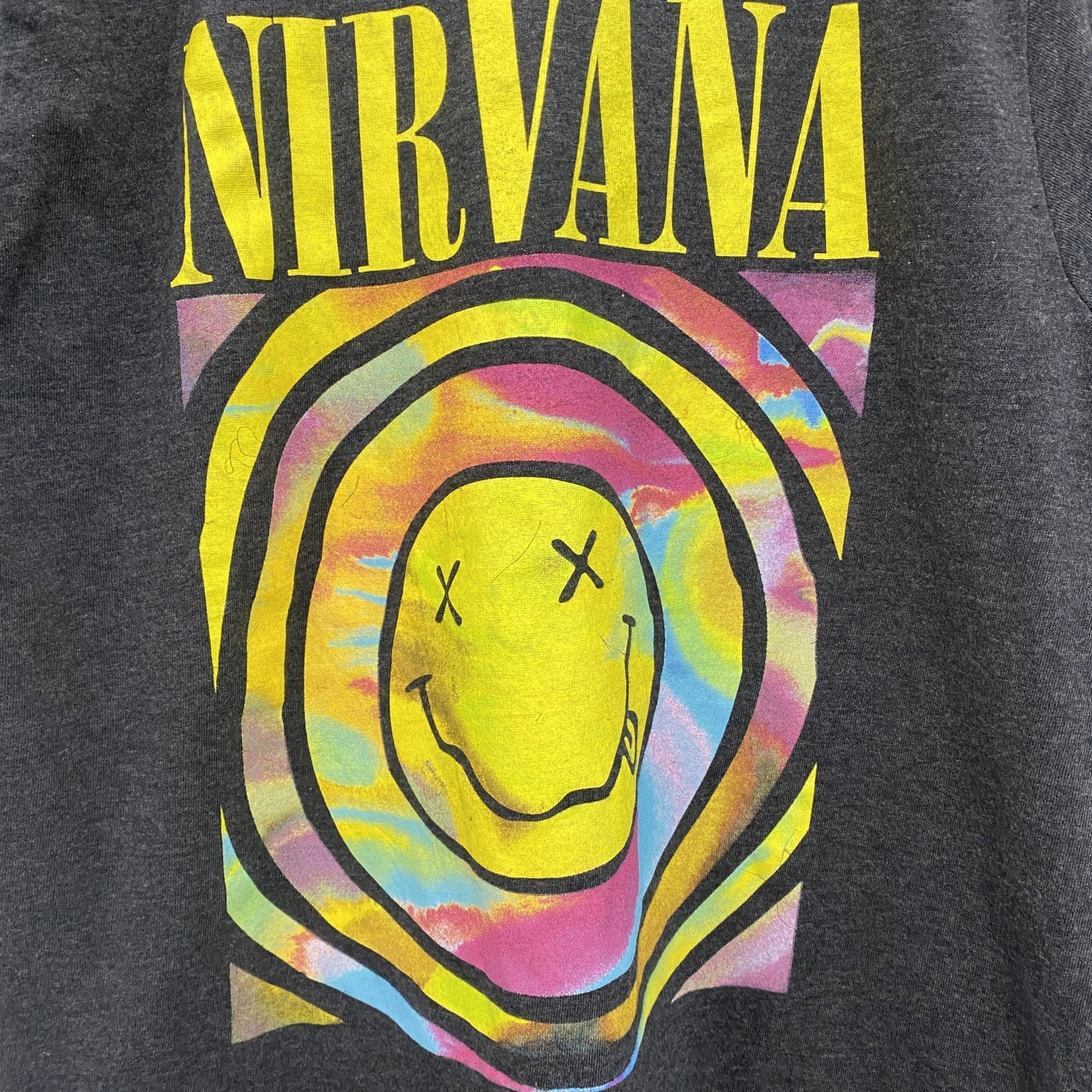 古着 used　半袖音楽プリントTシャツ　ニルヴァーナ　グランジ　バンド　ダークグレー　レトロデザイン　クルーネック　Lサイズ