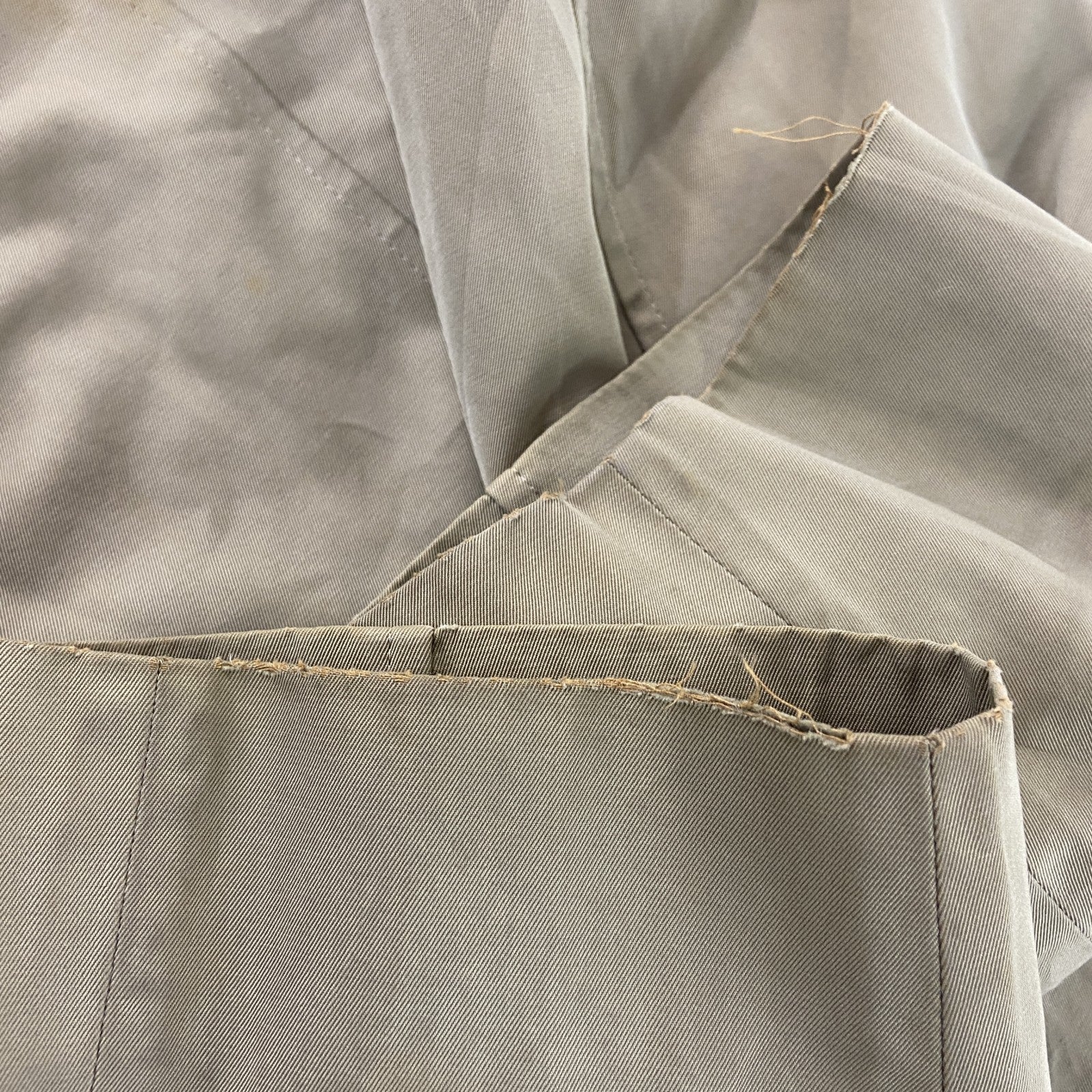 Aquascutum　アクアスキュータム　トレンチコート　比翼仕立て　ベージュ
