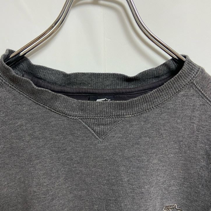 古着 used　STARTER スターター　長袖ワンポイント刺繍スウェット　トレーナー　ノームコア　クルーネック　グレー　Lサイズ