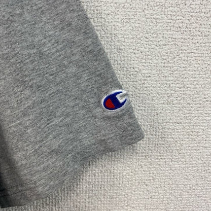 古着 used　半袖プリントTシャツ　チャンピオン　カレッジ　灰色　ライトグレー　レトロデザイン　クルーネック　XLサイズ