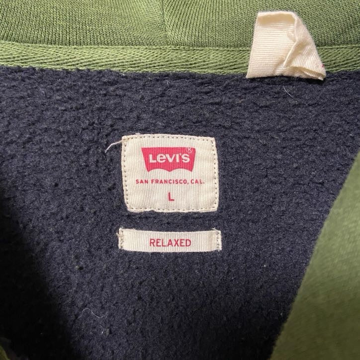 古着 used　Levi’s リーバイス　長袖ハーフボタンパーカー　ボーダー柄　緑　黒　レトロデザイン　Lサイズ