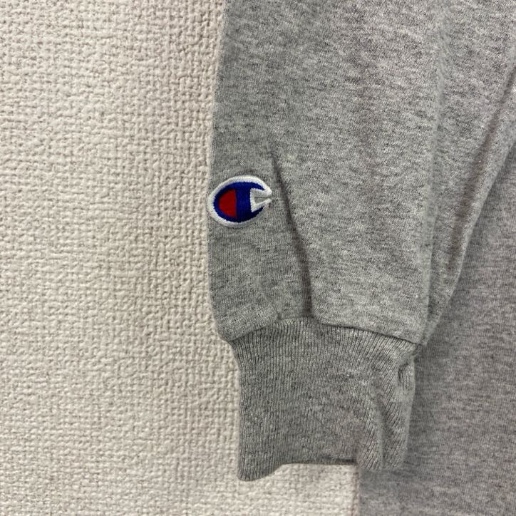 古着 used　Champion　チャンピオン　長袖カレッジプリントTシャツ　レトロデザイン　クルーネック　グレー　灰　Sサイズ