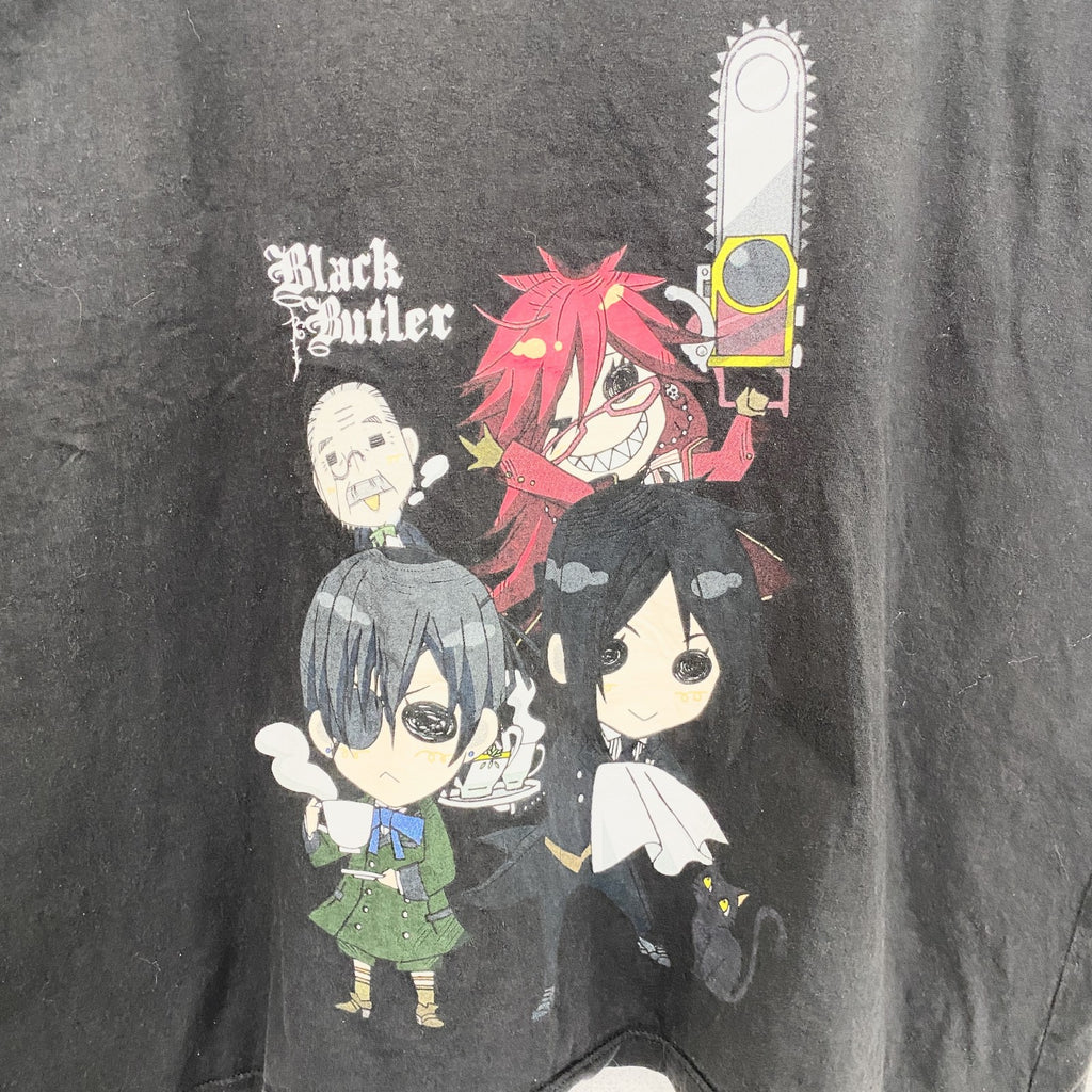 古着 used　黒執事　Black Butler　セバスチャン　メキシコ製　半袖キャラクタープリントTシャツ　Vネック　ブラック