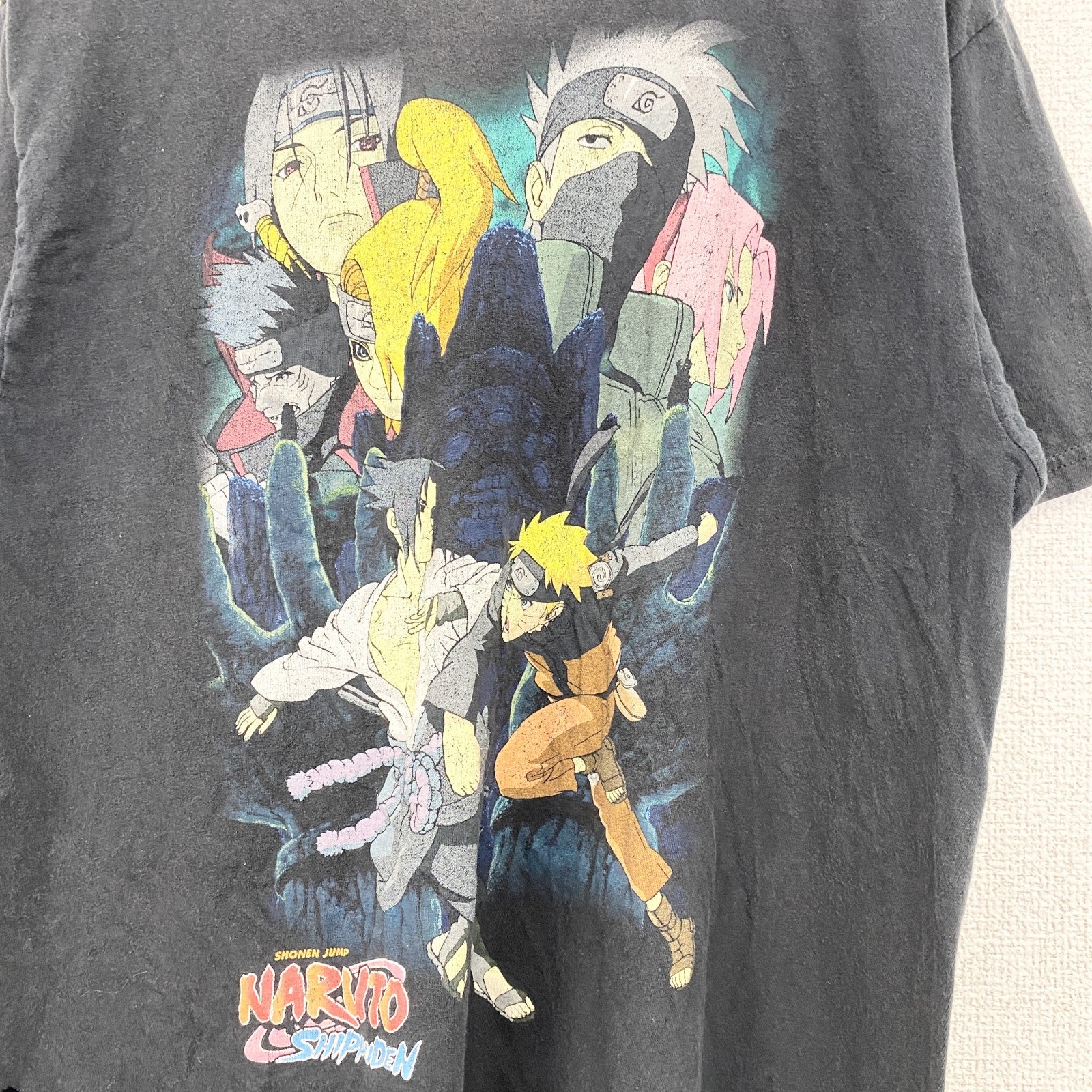 古着 used　NARUTO　うずまきナルト疾風伝　メキシコ製　半袖アニメキャラクタープリントTシャツ　黒　ブラック　Mサイズ