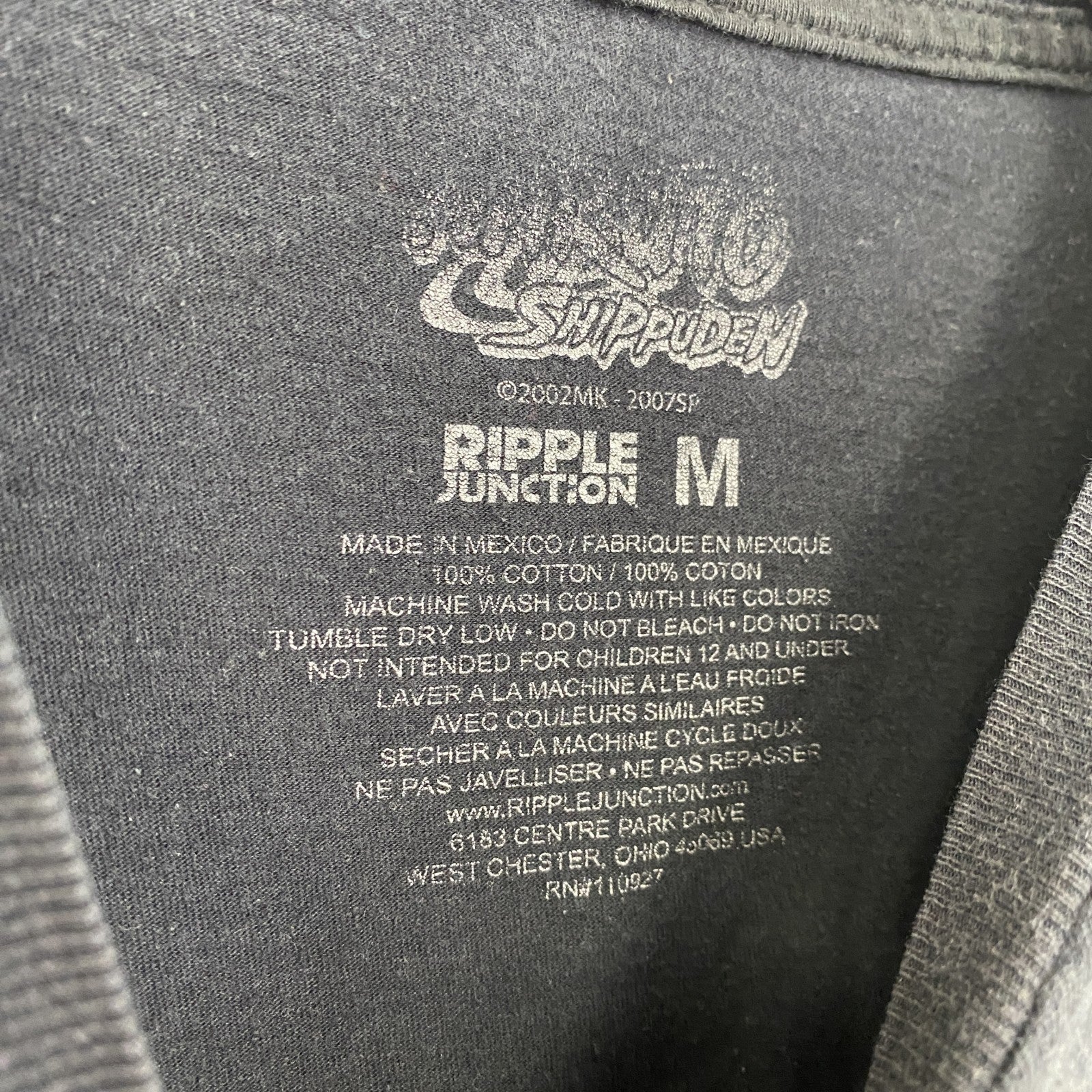 古着 used　NARUTO　うずまきナルト疾風伝　メキシコ製　半袖アニメキャラクタープリントTシャツ　黒　ブラック　Mサイズ