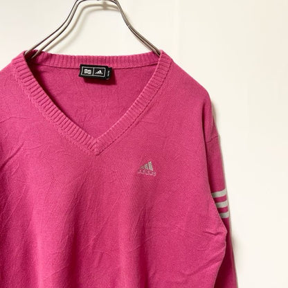 古着 used　adidas アディダスゴルフ　長袖Vネックニット　セーター　ワンポイントロゴ刺繍　ピンク　3本ライン　Mサイズ