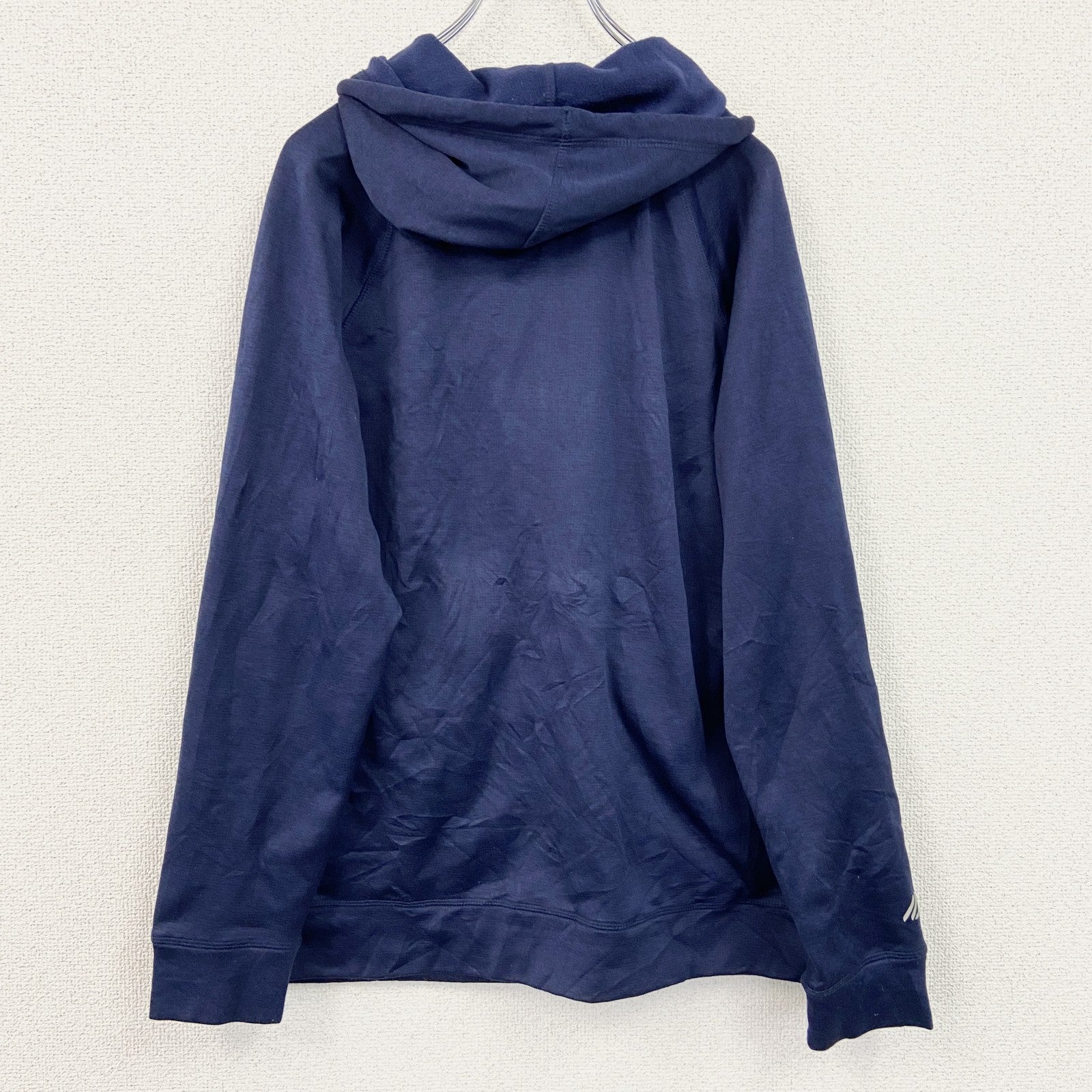古着 used　Eddie Bauer　長袖フルジップパーカー　裏ボア　レトロデザイン　フード　紺　ネイビー　Mサイズ