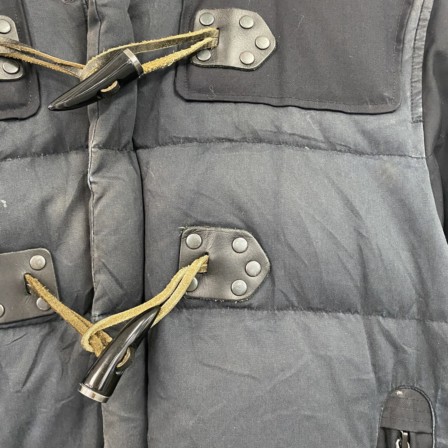 EMPORIO ARMANI　エンポリオアルマーニ　ダッフルデザインダウンジャケット　紺　ネイビー