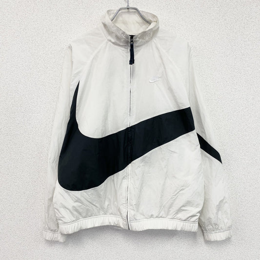 NIKE　ナイキ　ウーブンジャケット　スウッシュ　ラグランスリーブ　デカロゴ　刺繍ロゴ　白　ホワイト　XLサイズ