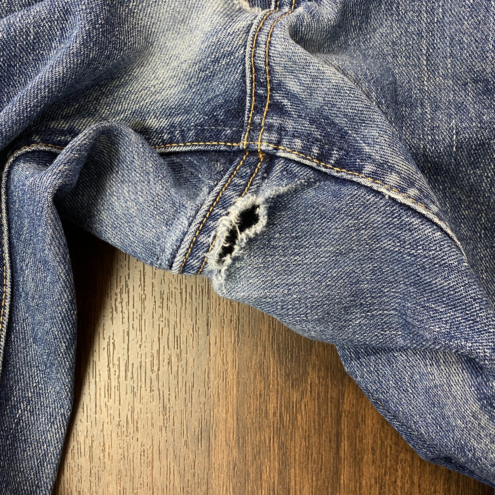 EDWIN　エドウィン　404　デニムパンツ/ジーンズ　ジップフライ　フェード　インディゴ　W35サイズ