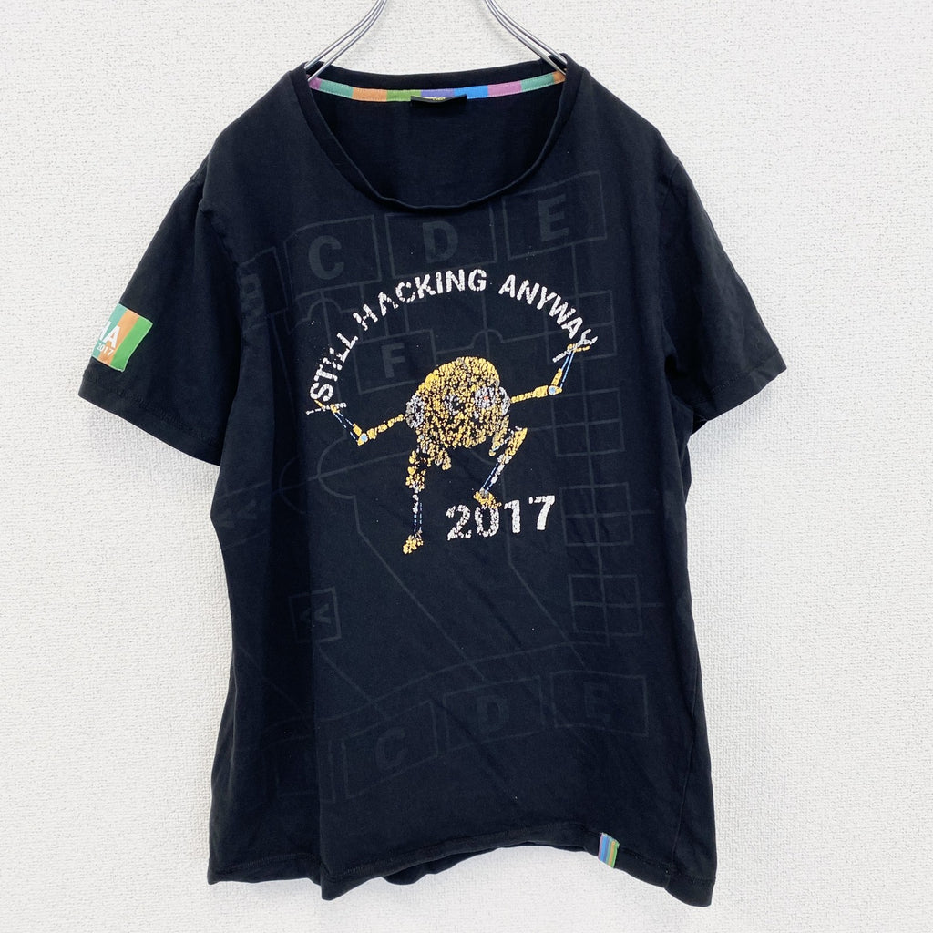 CYBER　半袖プリントキャラクターTシャツ　暗号学的ハッシュ関数　アーチプリント　両面プリント　黒　ブラック　Lサイズ