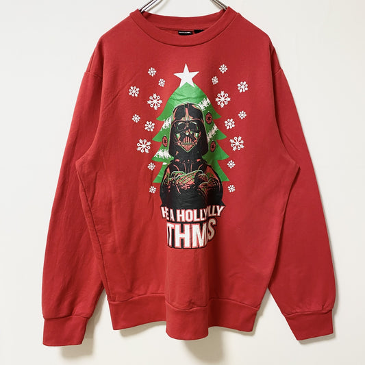 古着 used　STARWARS　スターウォーズ　長袖オフィシャルプリントスウェット　トレーナー　公式　クリスマス　赤　Lサイズ