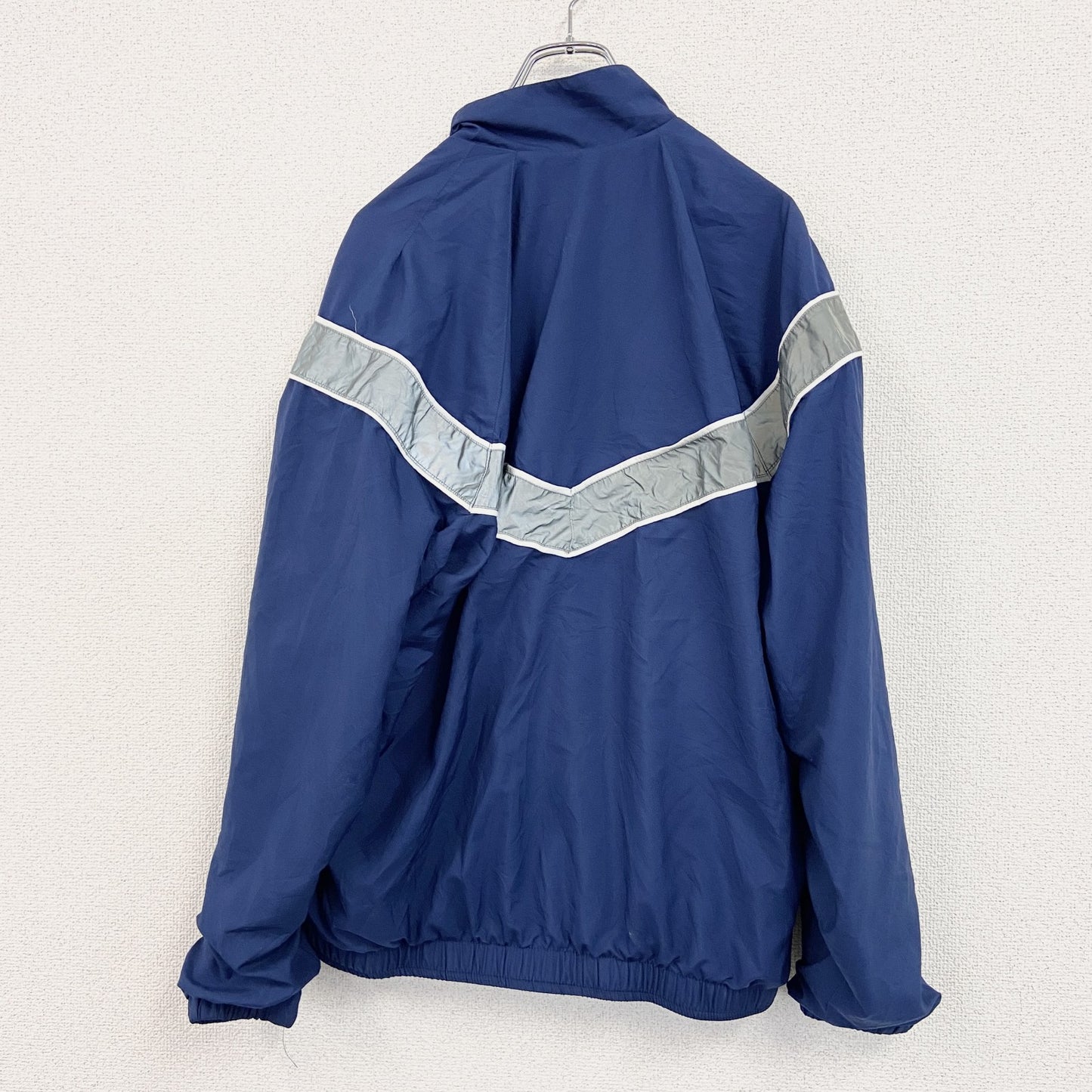 　U.S.AIR FORCE　PTU　トレーニングジャケット　ナイロンジャケット　米軍　紺　ネイビー　Sサイズ