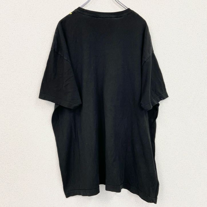 古着 used　進撃の巨人　半袖アニメプリントTシャツ　レトロ　クルーネック　調査兵団　リヴァイ兵長　黒　ブラック　2Xサイズ