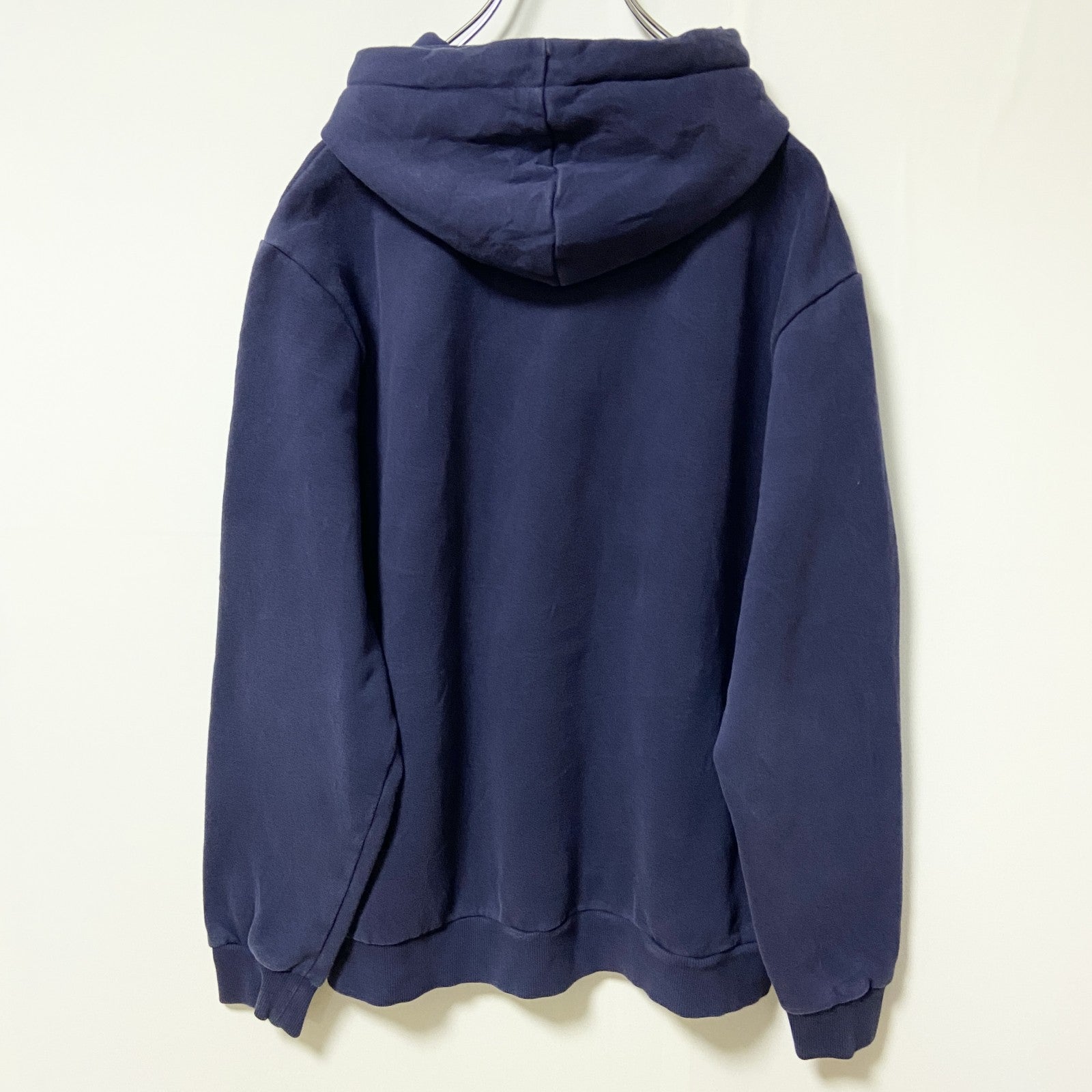 古着 used　puma プーマ　長袖パーカー　フード付きスウェット　プルオーバー　ワンポイントロゴ　ネイビー　Lサイズ