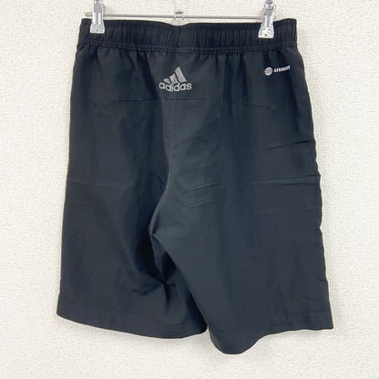 adidas　アディダス　ハーフパンツ/ショートパンツ　黒　ブラック　Mサイズ