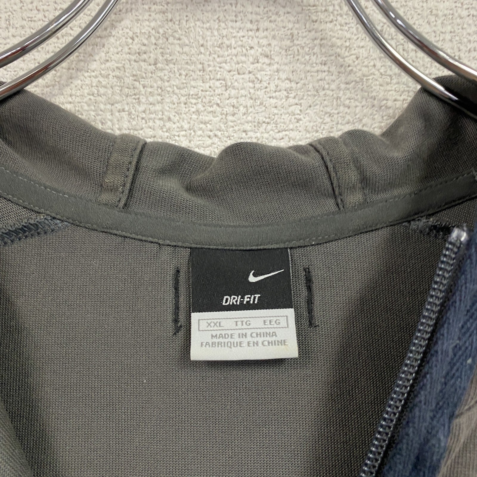 NIKE　ナイキ　DRI-FIT　フルジップベスト　ダークグレー　2XLサイズ