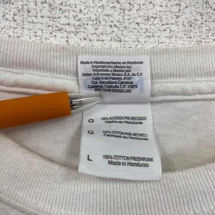 古着 used　GILDAN　ギルダン　半袖プリントTシャツ　クルーネック 　白　ホワイト　赤　レッド　Lサイズ
