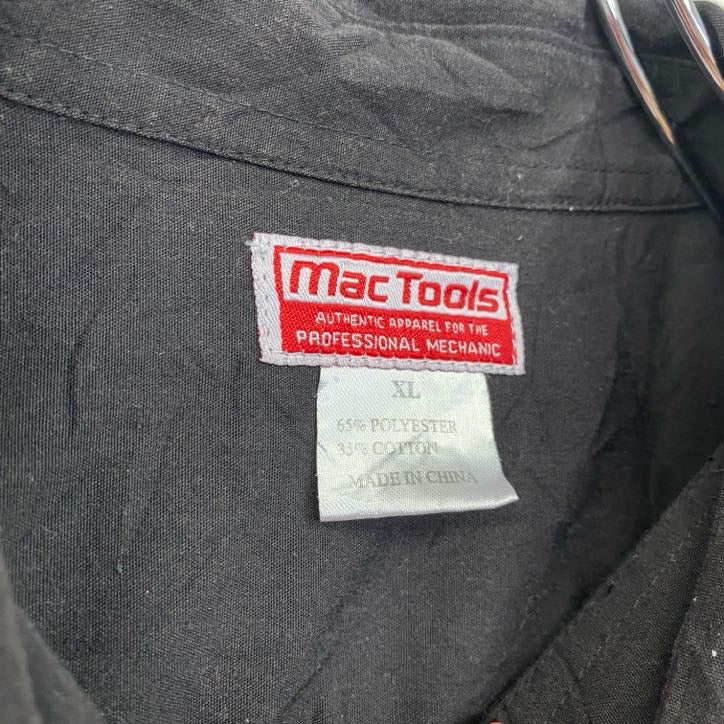 古着 used　Mac Tools　マックツールズ　半袖企業ロゴプリントデザインシャツ　胸ポケット付き　黒　ブラック　XLサイズ